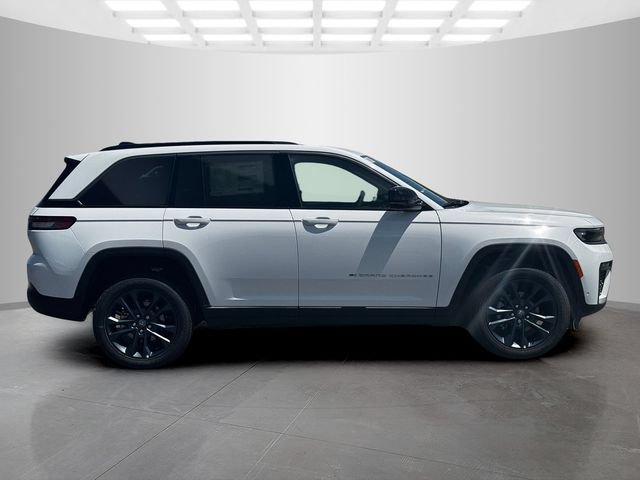 New 2026 Jeep Grand Cherokee Limited AWD/4WD image 8