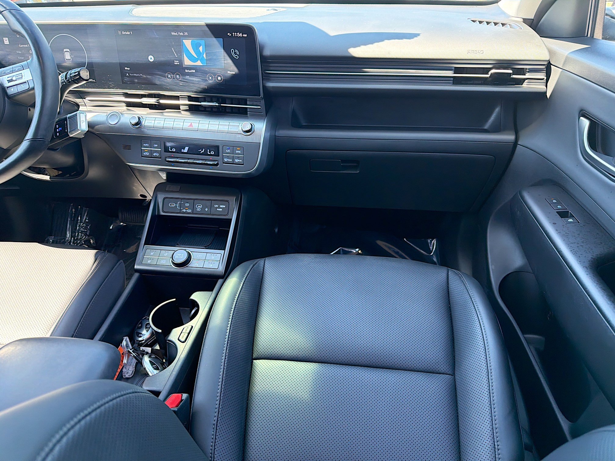 Used 2024 Hyundai Kona Limited image 18