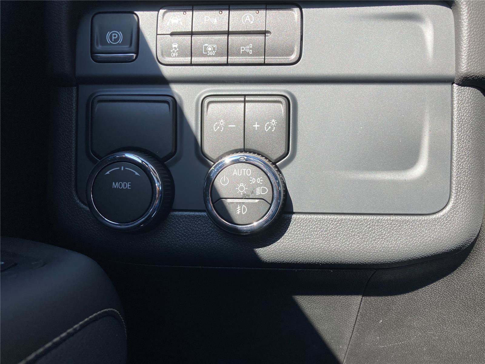 New 2026 Chevrolet Tahoe Premier image 17