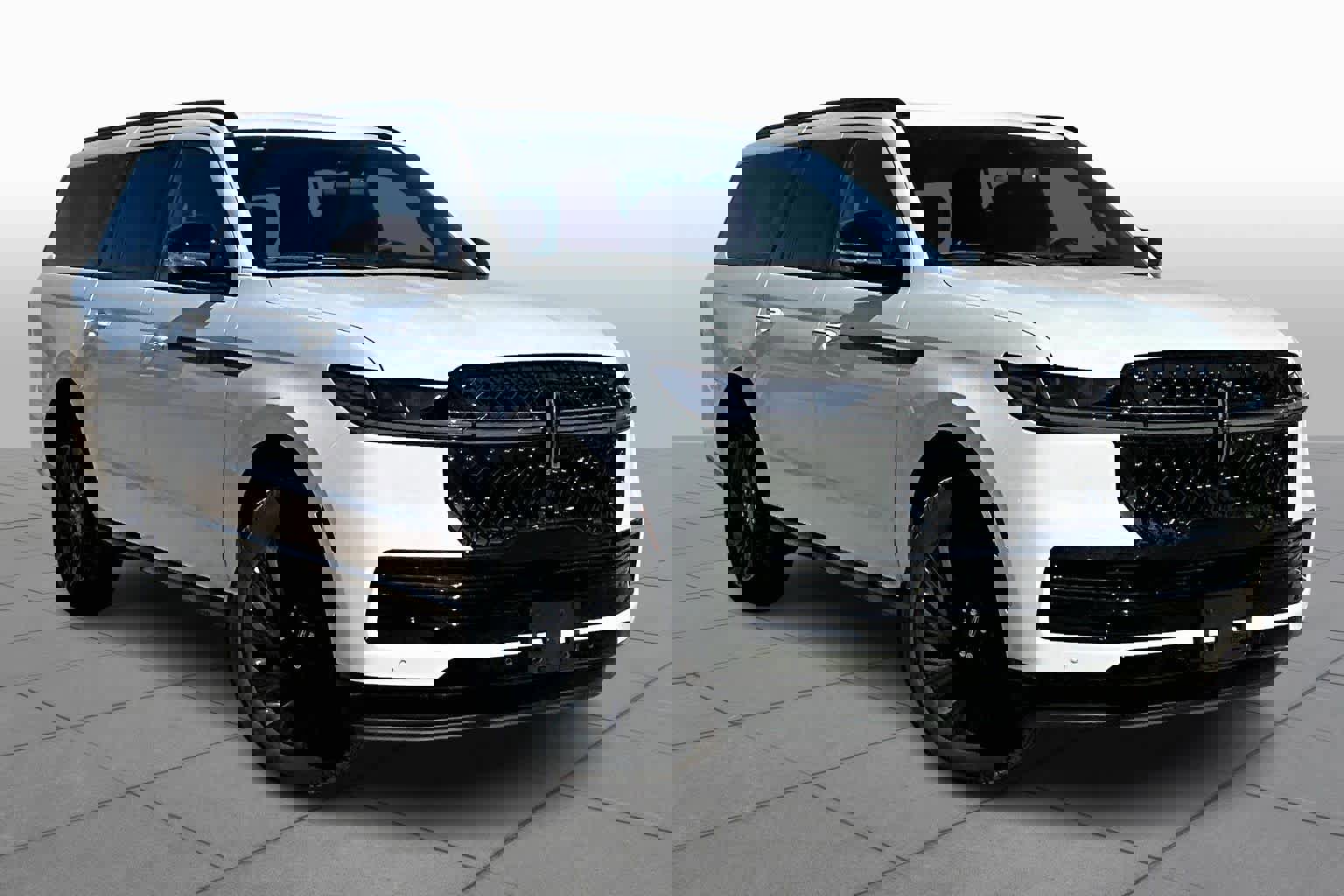 New 2025 Lincoln Navigator L Reserve w/ Jet Appearance Package image 2