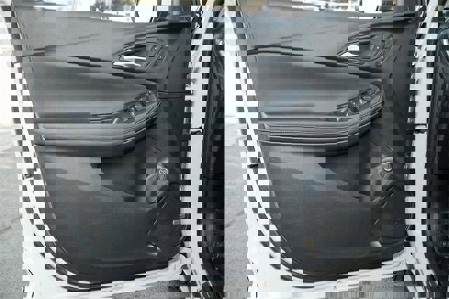 Used 2025 Buick Encore GX Avenir w/ Avenir Technology Package image 20