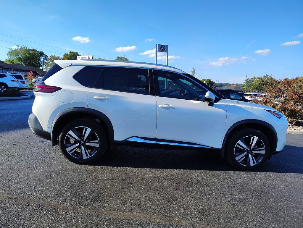 Used 2023 Nissan Rogue SL w/ SL Premium Package AWD/4WD image 4