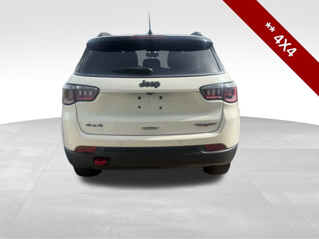 Used 2021 Jeep Compass Trailhawk AWD/4WD image 4