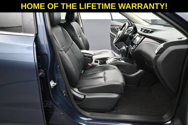 Used 2016 Nissan Rogue SL AWD/4WD image 46
