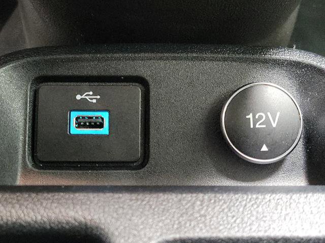 Used 2020 Ford Transit Connect XL image 26