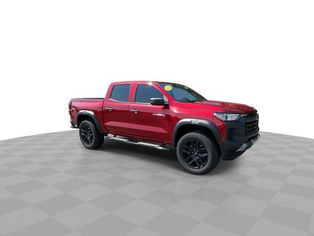 Used 2023 Chevrolet Colorado Trail Boss w/ Advanced Trailering Package AWD/4WD image 2