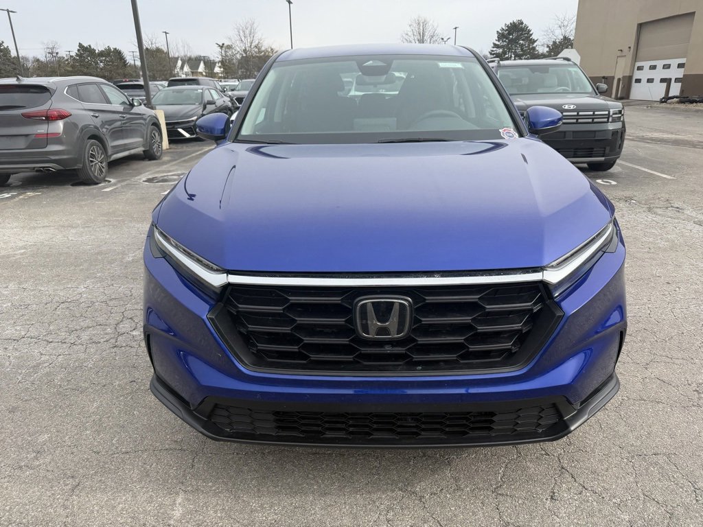Used 2023 Honda CR-V LX image 2