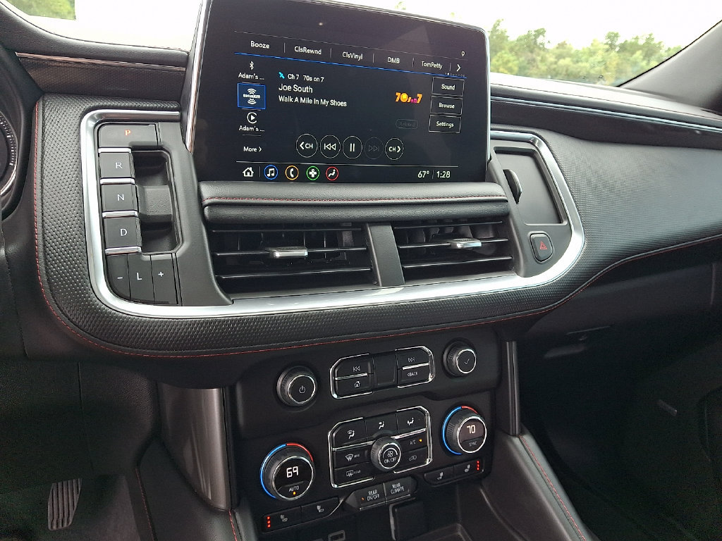 Used 2021 Chevrolet Tahoe RST AWD/4WD image 24