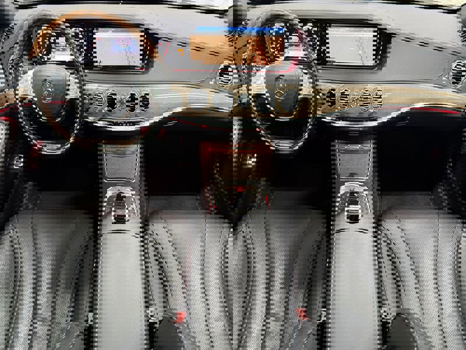 Used 2016 Mercedes-Benz S 550 Sedan image 2