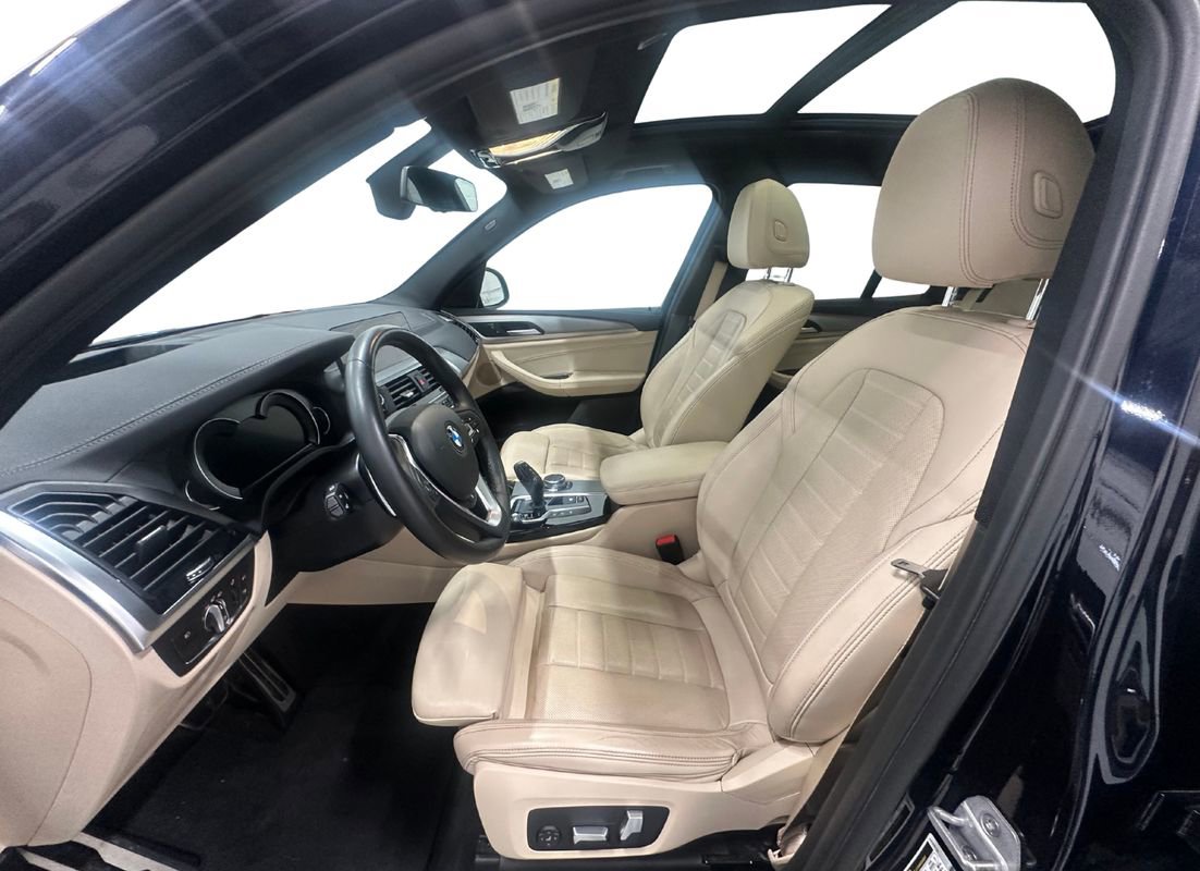Used 2018 BMW X3 M40i w/ Premium Package image 12