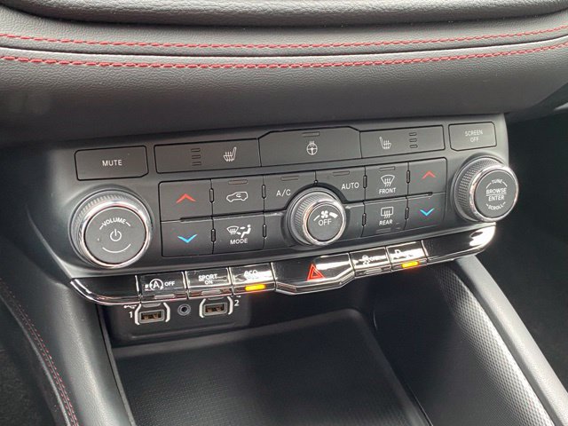 Used 2026 Dodge Durango GT AWD/4WD image 19