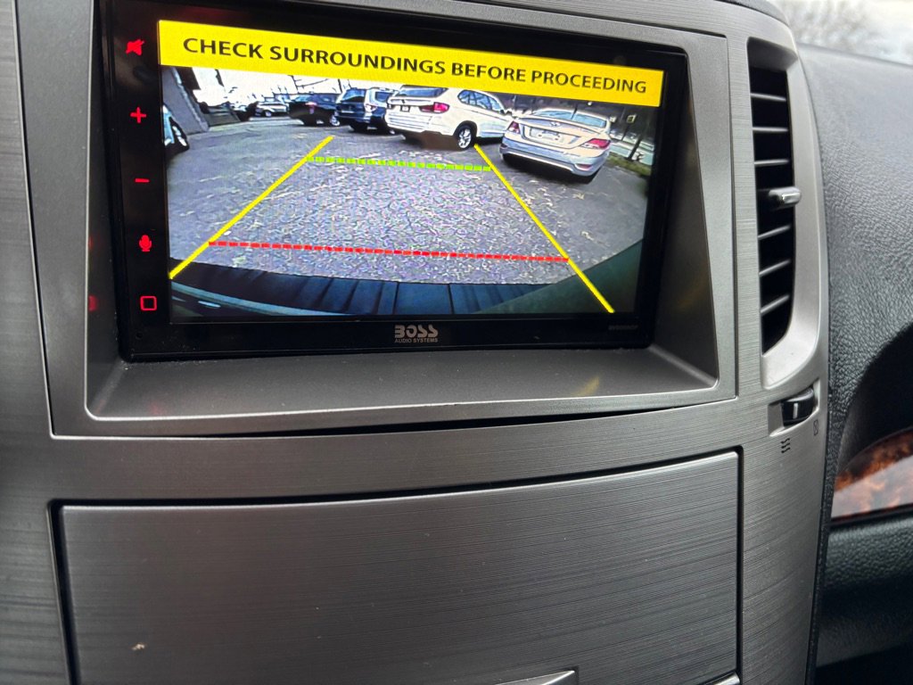 Used 2011 Subaru Outback 2.5i Limited image 13