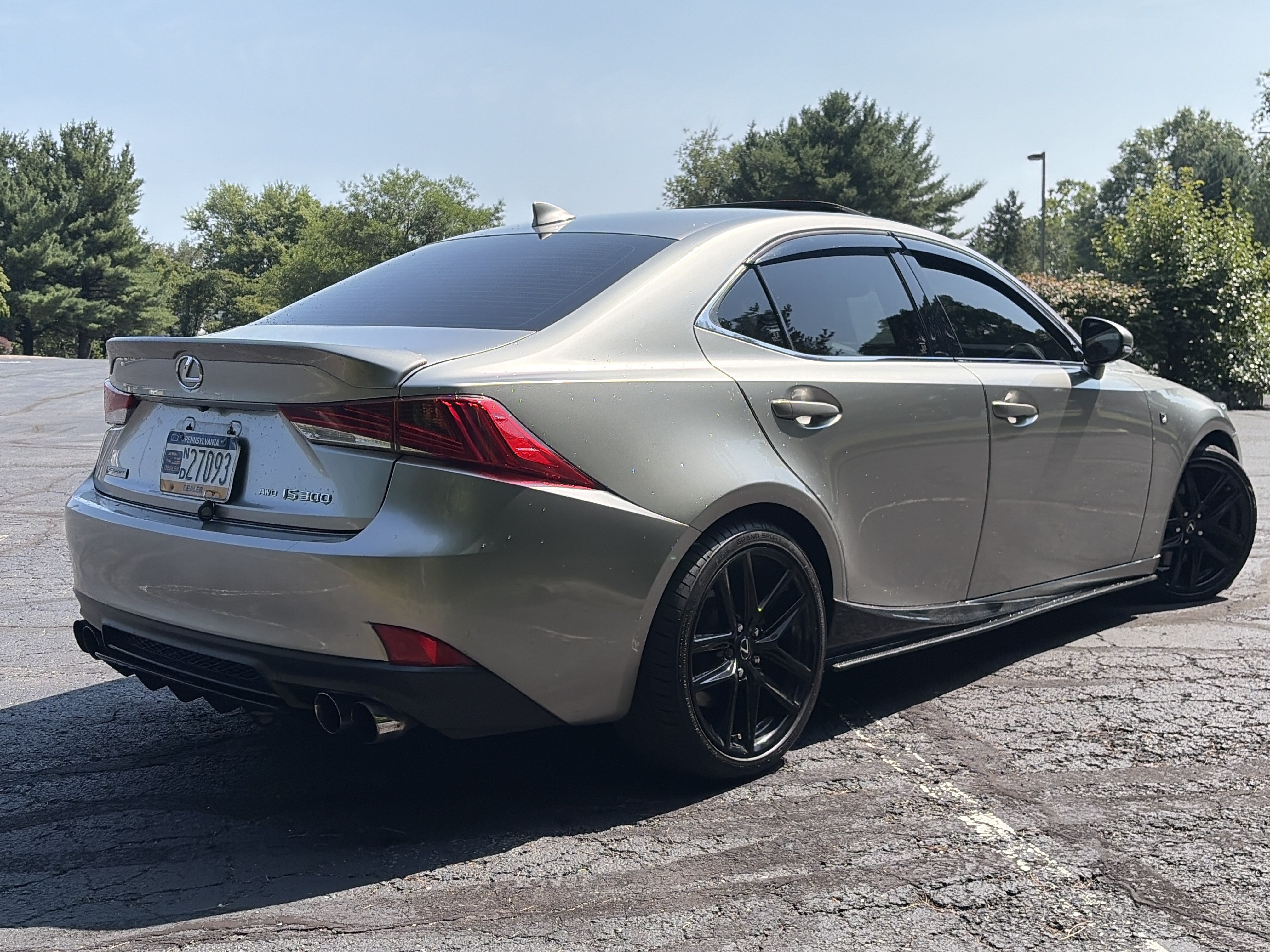 Used 2017 Lexus IS 300 F Sport w/ F Sport Package AWD/4WD image 5