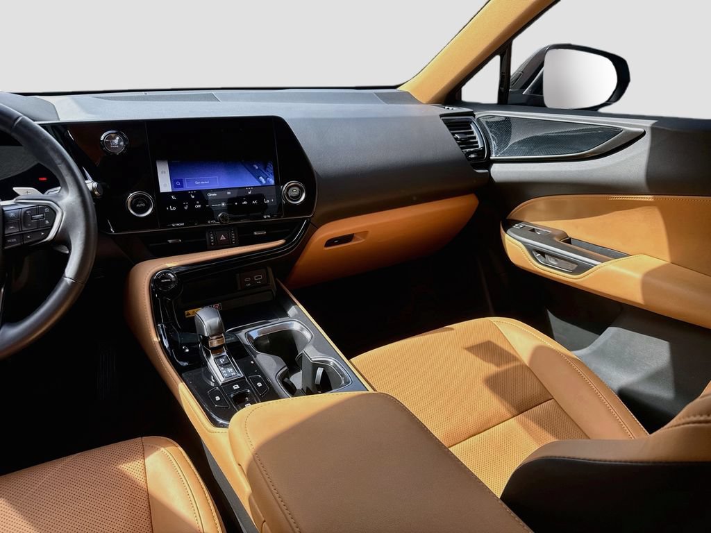 Used 2025 Lexus NX 250 FWD w/ Cold Area Package image 24