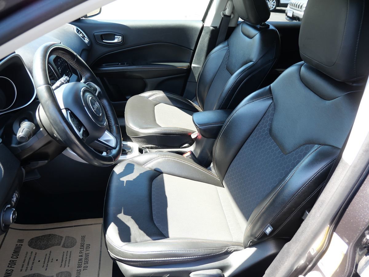 Used 2020 Jeep Compass Latitude image 14