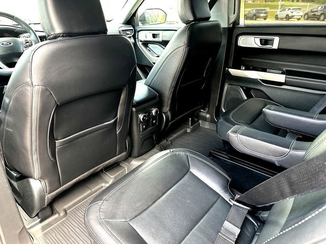 Used 2023 Ford Explorer Limited w/ Limited Technology Package image 20