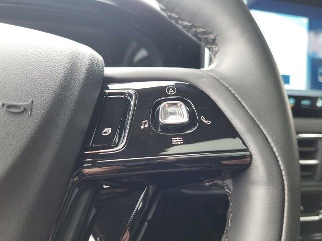 New 2025 Lincoln Corsair Reserve w/ Jet Appearance Package image 21