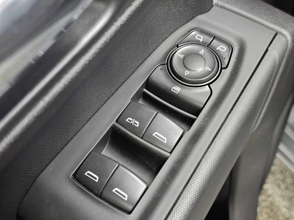 Used 2026 Chevrolet Silverado 1500 Custom AWD/4WD image 33