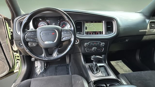 Used 2022 Dodge Charger R/T w/ Plus Group RWD image 10