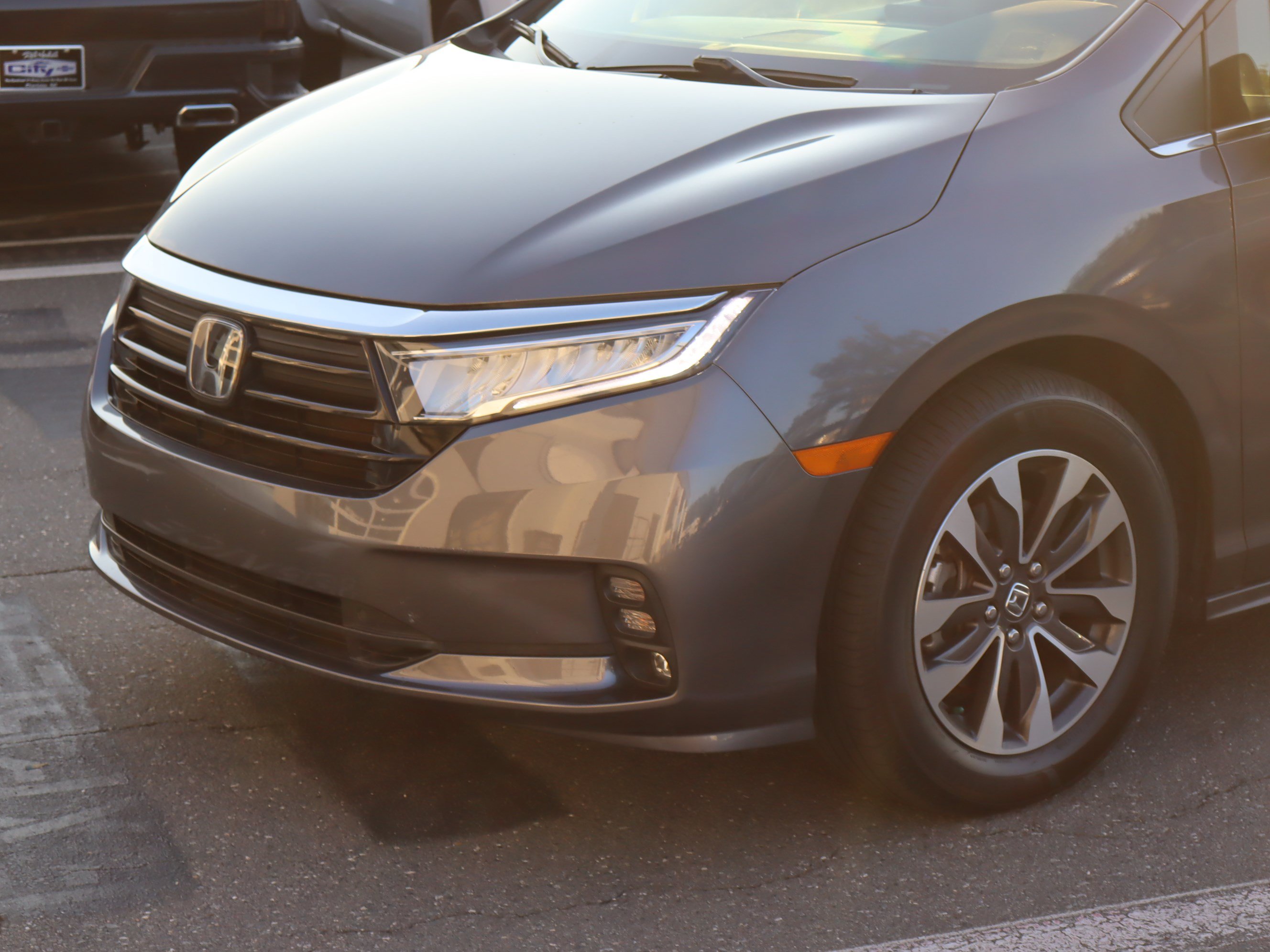 Used 2021 Honda Odyssey EX-L image 17