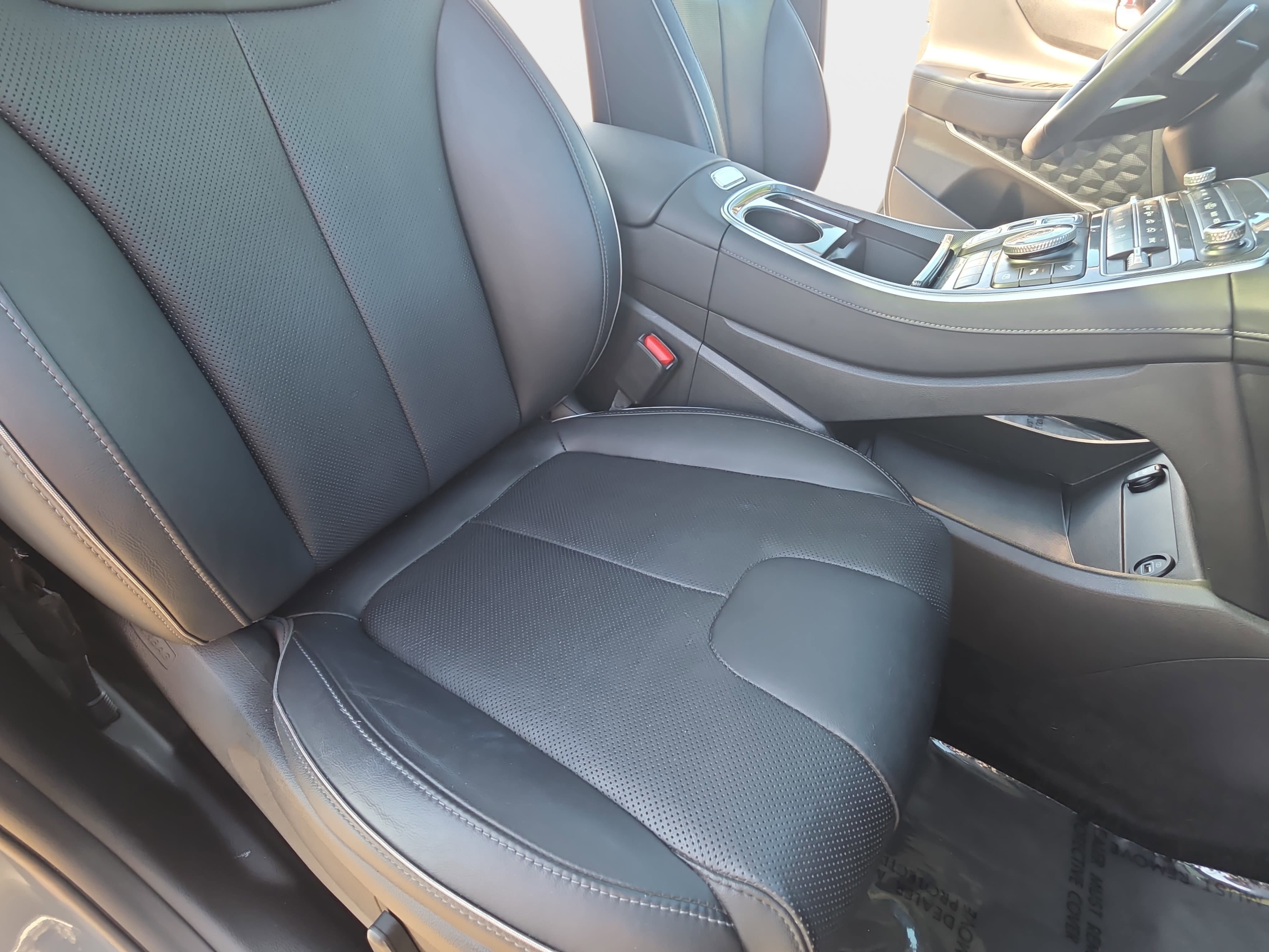 Used 2022 Hyundai Santa Fe Limited AWD/4WD image 10