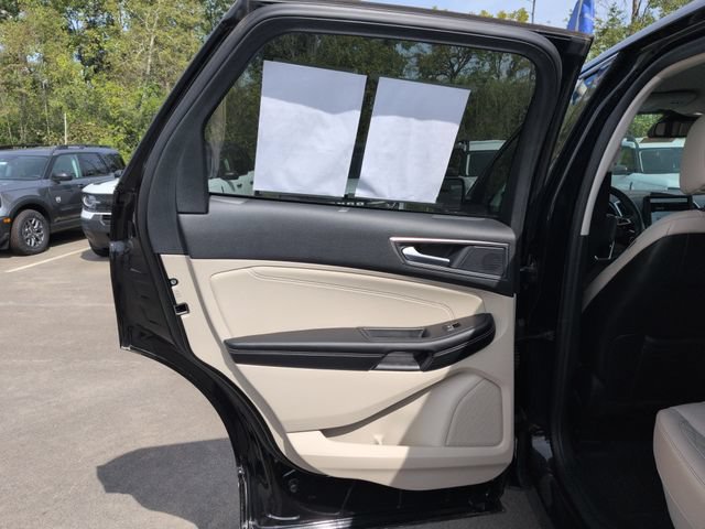 Certified 2023 Ford Edge Titanium AWD/4WD image 25