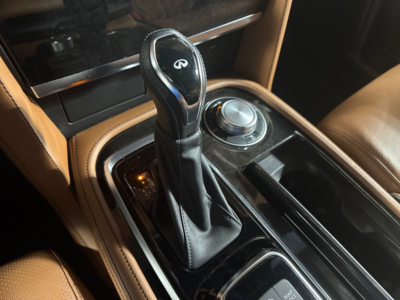 Used 2023 INFINITI QX80 Sensory w/ Cargo Package image 20