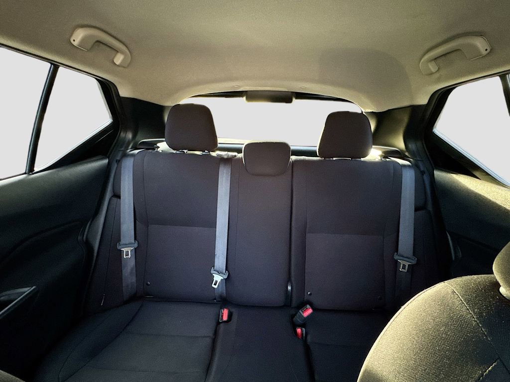 Used 2023 Nissan Kicks S image 23