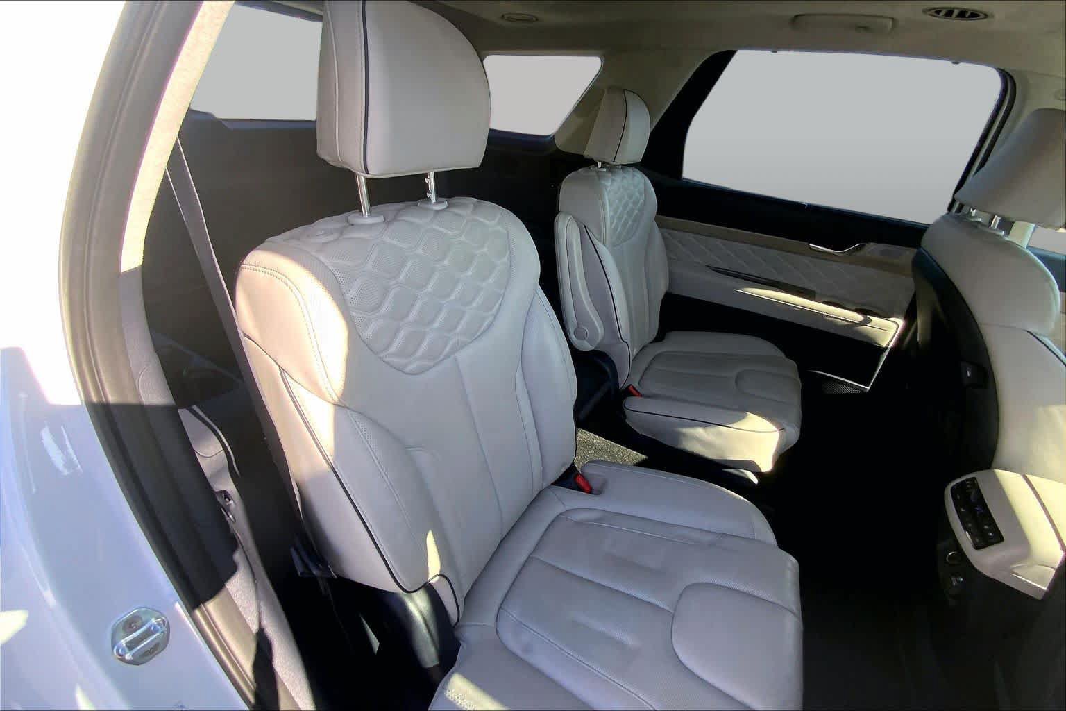 Used 2022 Hyundai Palisade Calligraphy FWD image 19