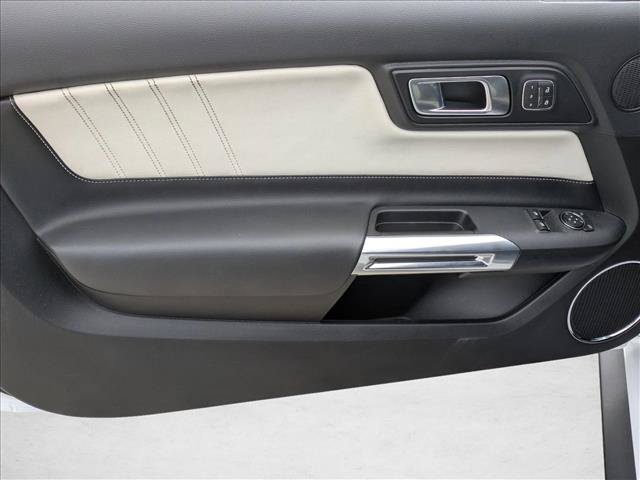 Used 2022 Ford Mustang Premium RWD image 10