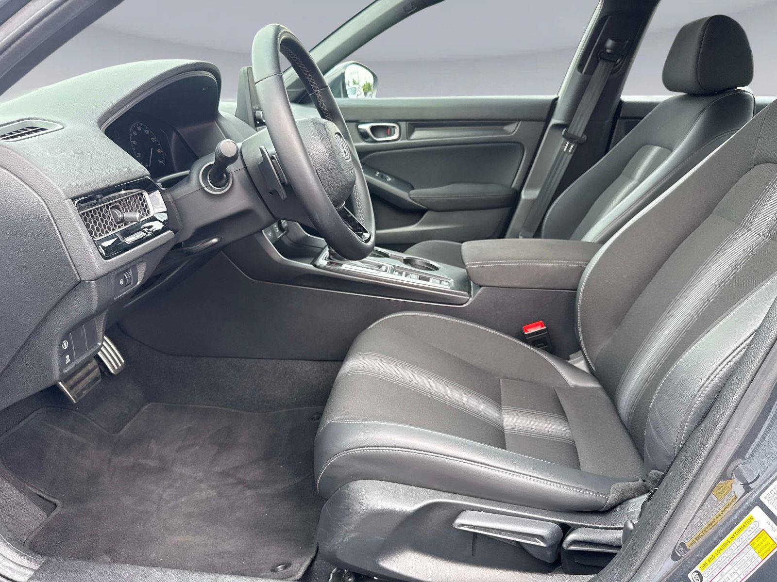 Certified 2024 Honda Civic Sport image 18