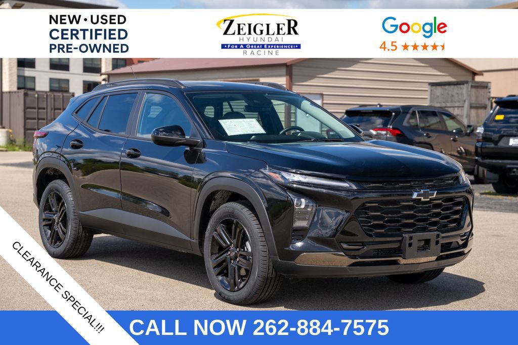 Used 2025 Chevrolet Trax ACTIV w/ Driver Confidence Package image 1