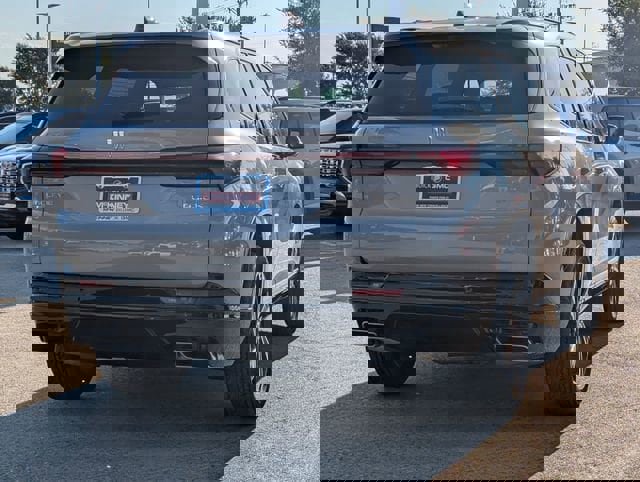 New 2026 Buick Enclave Sport Touring w/ Power Package image 4