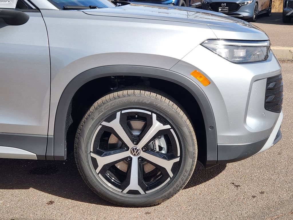 New 2026 Volkswagen Tiguan SE AWD/4WD image 29