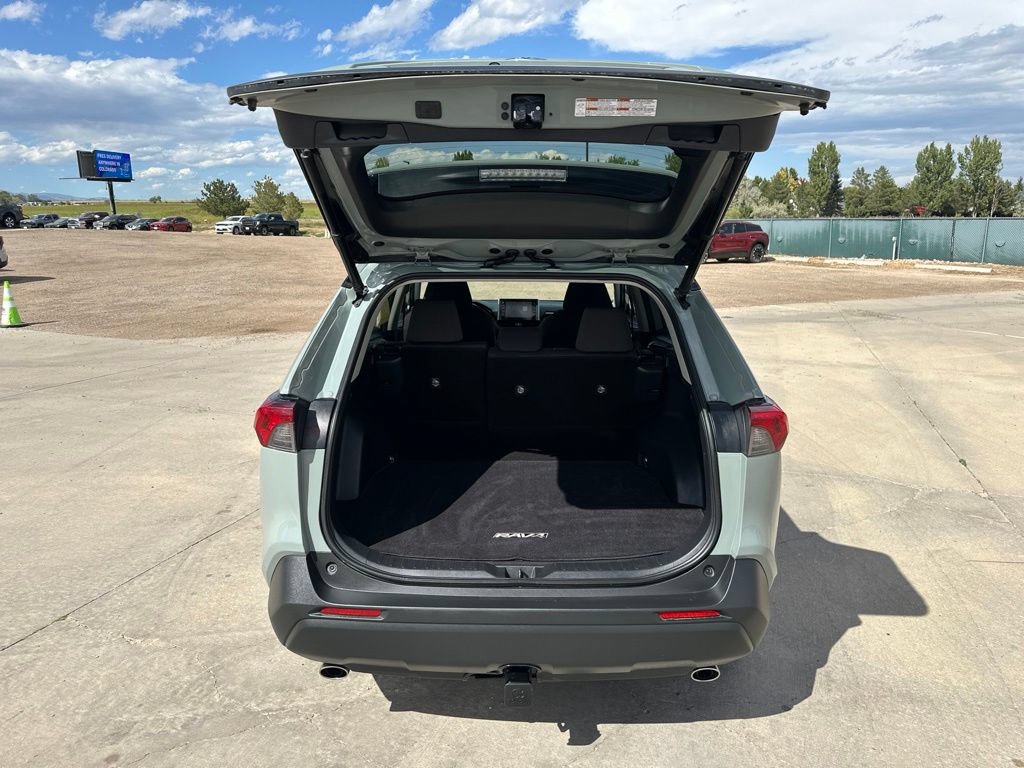 Used 2019 Toyota RAV4 XLE w/ Convenience Package AWD/4WD image 23