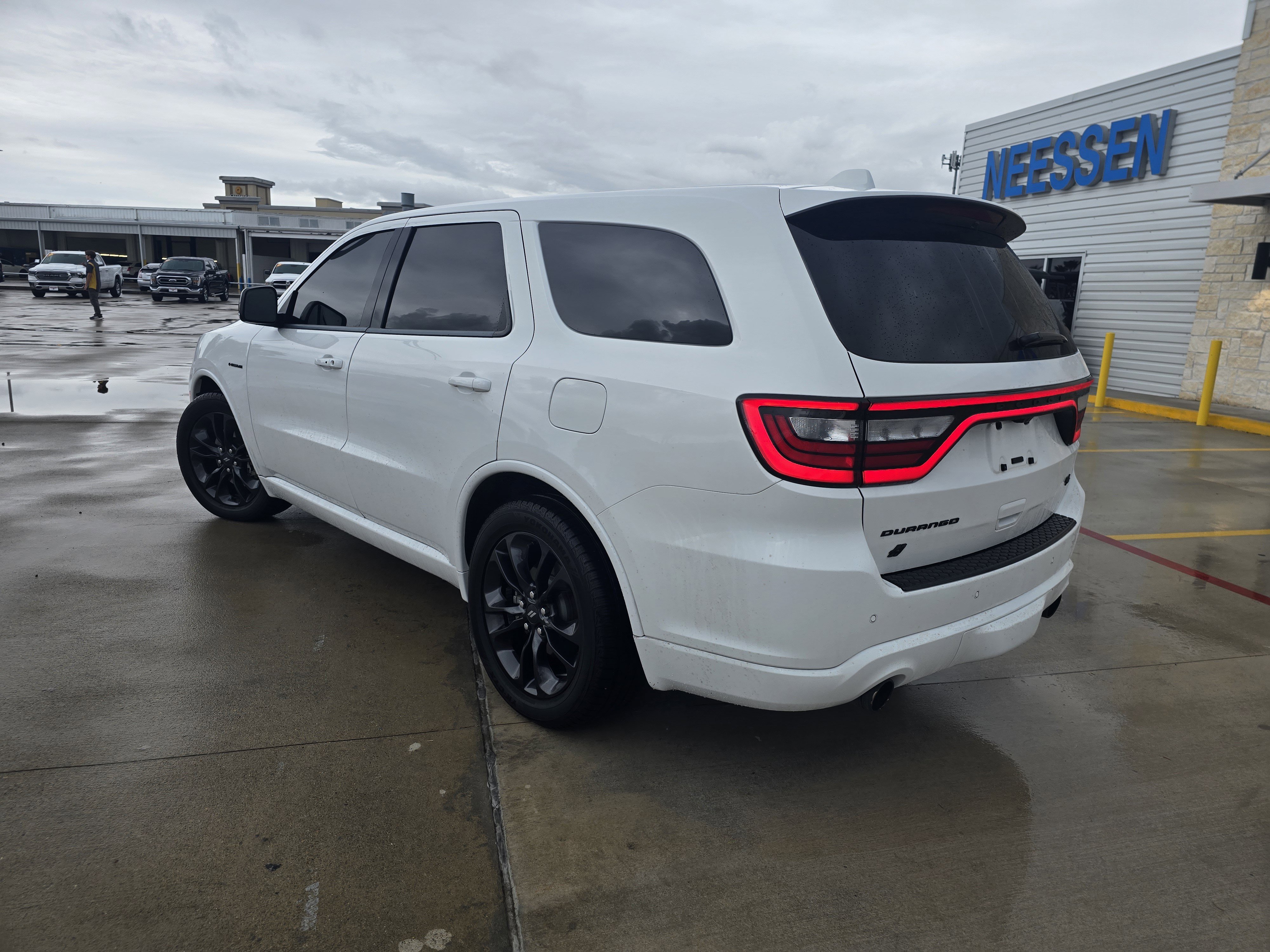 Used 2022 Dodge Durango R/T w/ Blacktop Package image 5