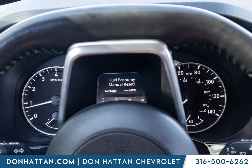 Used 2023 Nissan Pathfinder SL AWD/4WD image 6