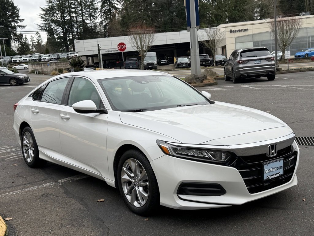 Used 2019 Honda Accord LX image 2