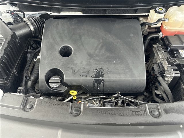 Used 2022 Chevrolet Traverse Premier w/ LPO, Floor Liner Package image 30