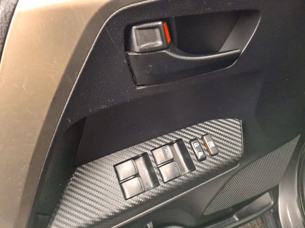 Used 2013 Toyota RAV4 XLE image 16