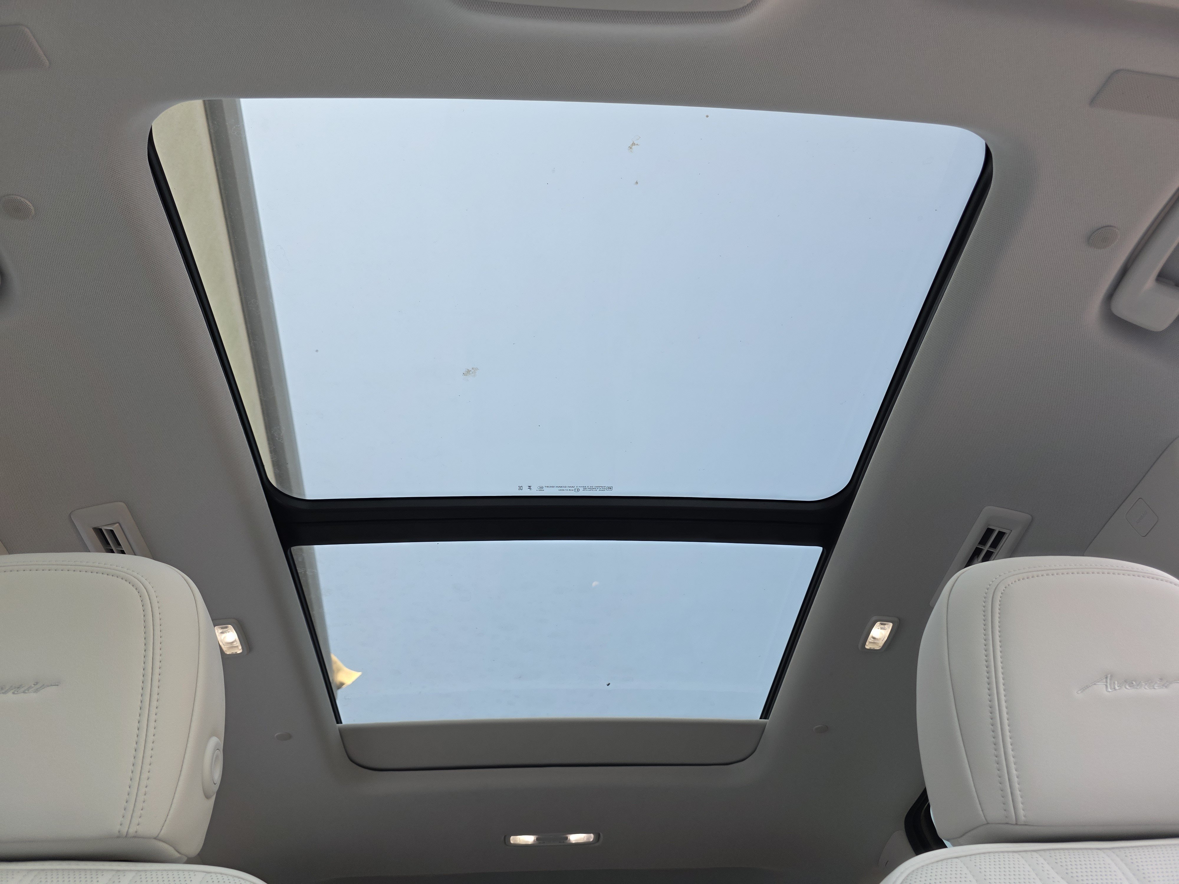 New 2027 Buick Enclave Avenir FWD image 13