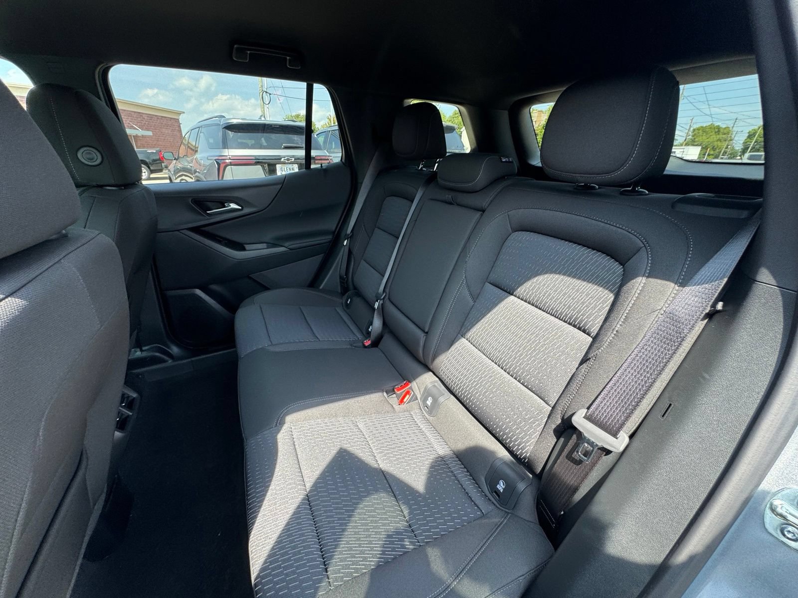 New 2027 Chevrolet Equinox LT AWD/4WD image 25