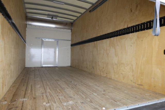 Used 2022 Chevrolet Express 3500 w/ Driver Convenience Package image 34