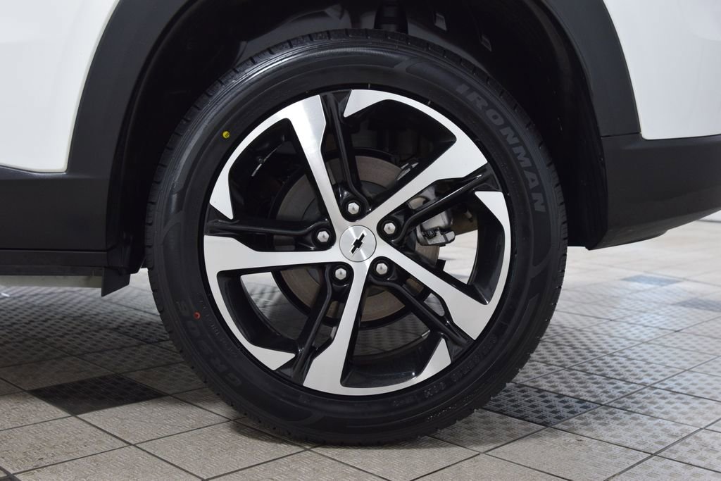 Used 2024 Chevrolet Trax RS FWD image 26