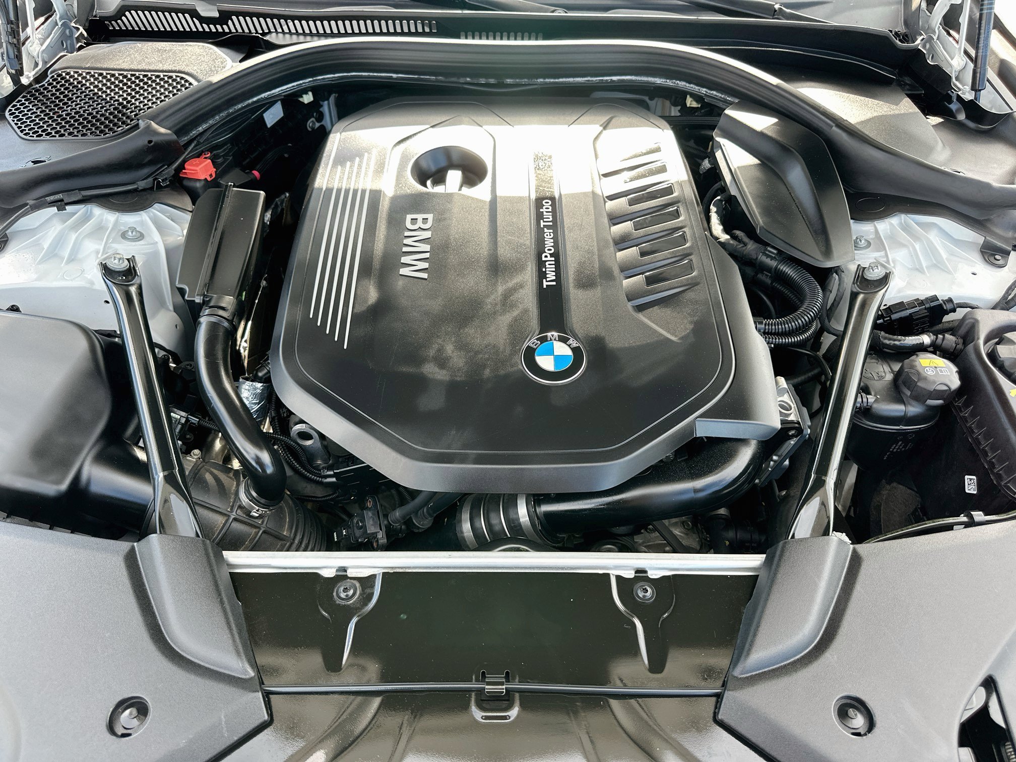 Used 2017 BMW 540i RWD image 33