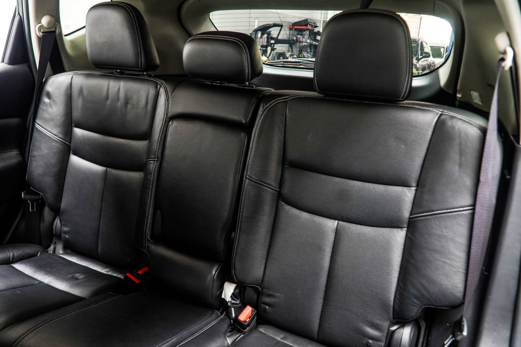 Used 2015 Nissan Murano Platinum w/ Cargo Package w/Cover FWD image 41