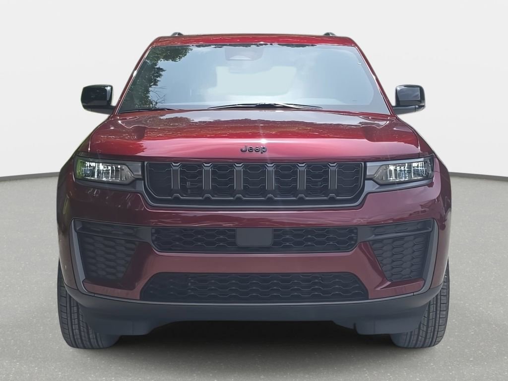 New 2026 Jeep Grand Cherokee Altitude AWD/4WD image 2