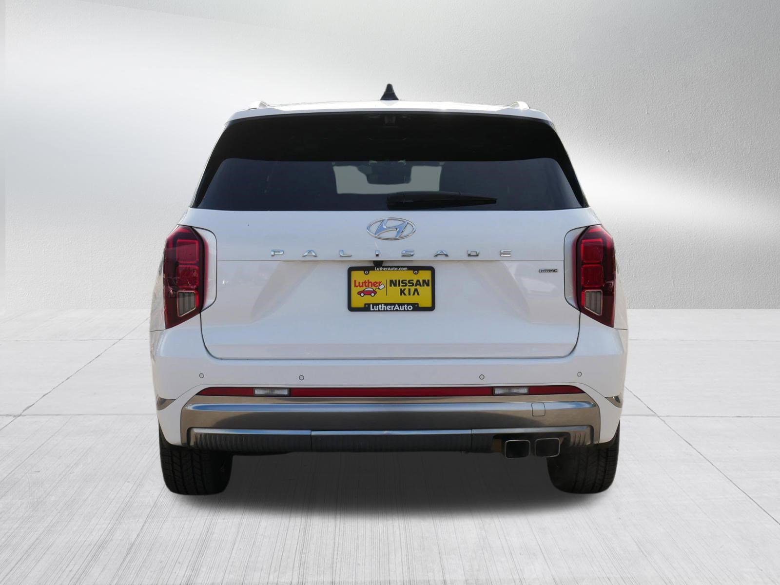 Used 2023 Hyundai Palisade Calligraphy w/ Winter Package AWD/4WD image 6