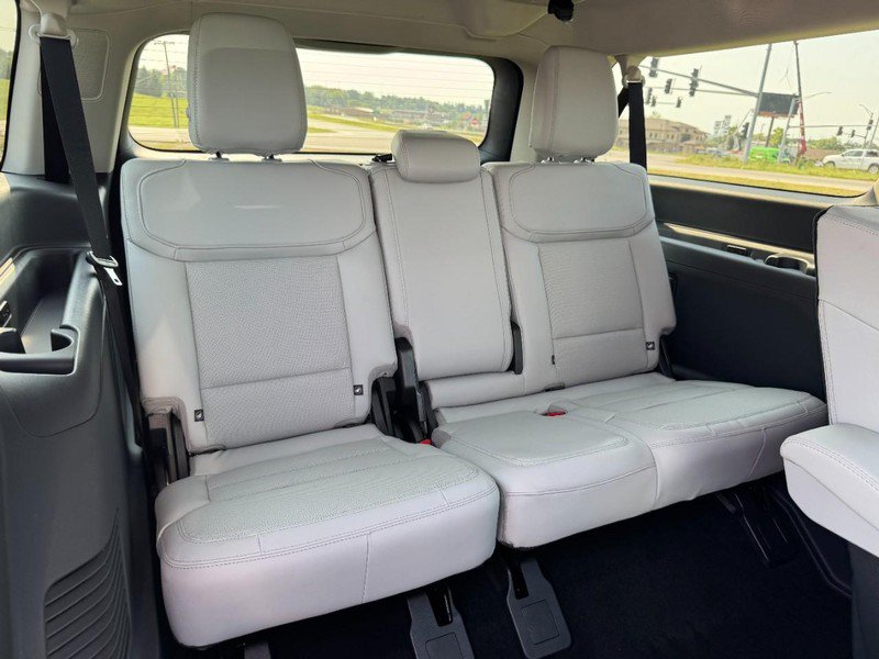 New 2027 Ford Expedition Max Platinum AWD/4WD image 6
