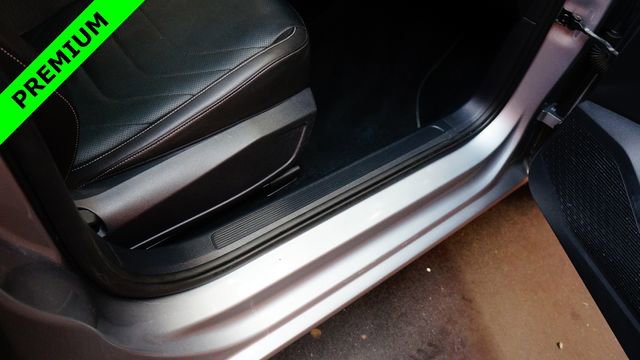 Used 2020 Volkswagen Jetta SEL Premium image 60